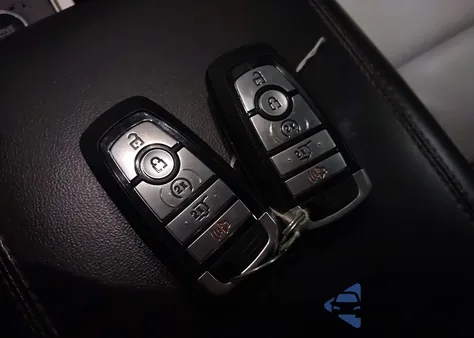 2022 Ford Explorer Xlt from USA, damaged, VIN 1FMSK8DH8NGA68848